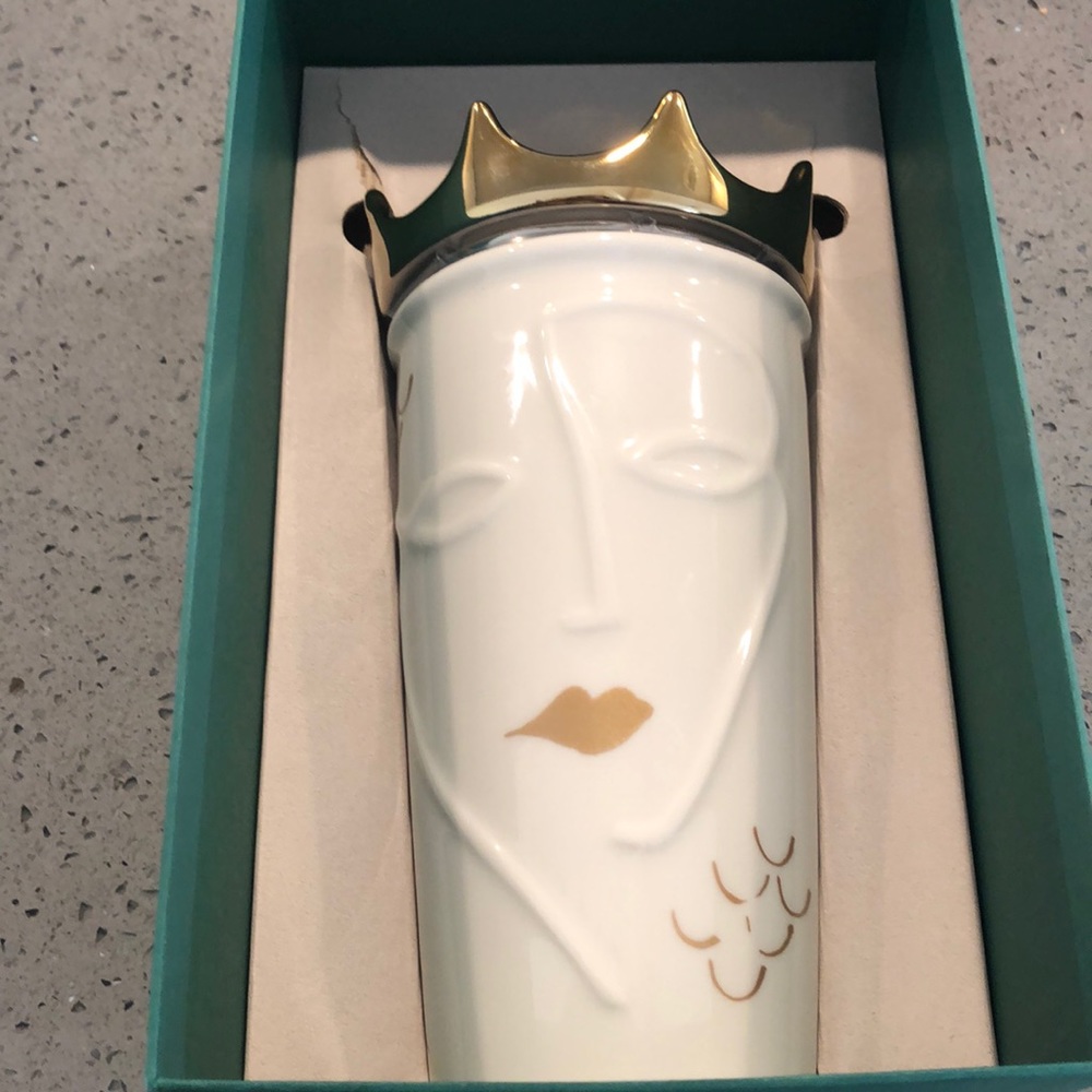Starbucks anniversary mug with crown